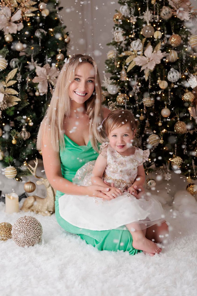 Luxe Christmas Photo Sessions with Belinda Rubbino